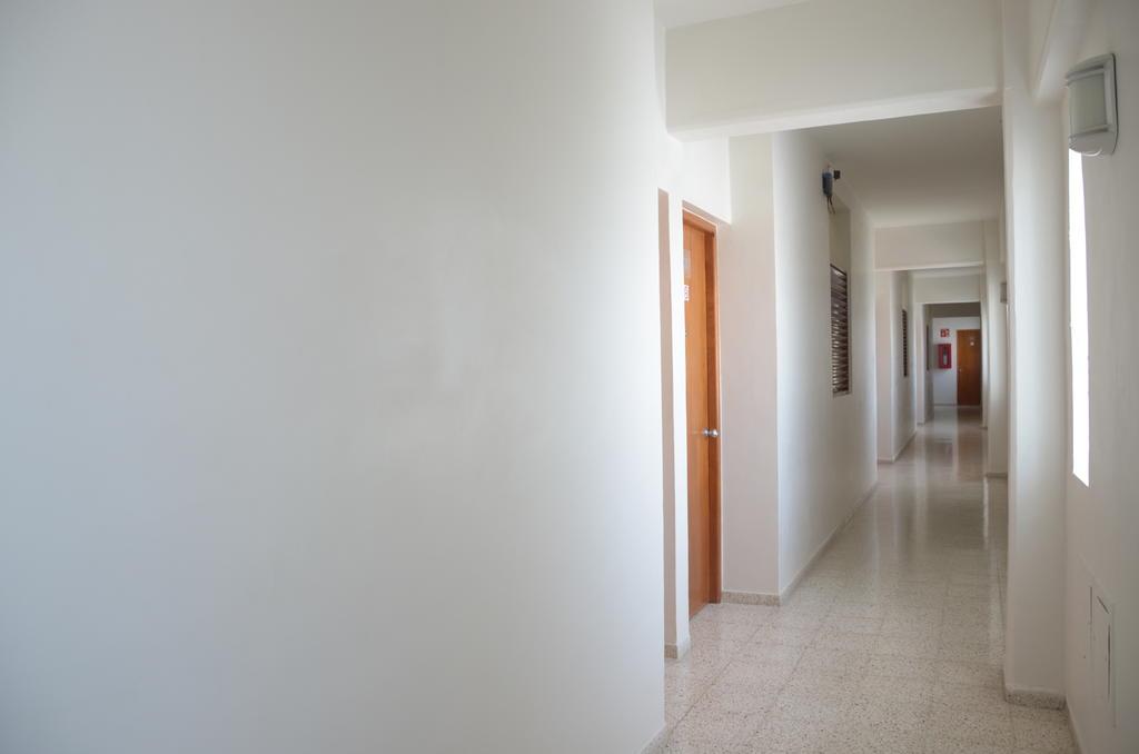 Hotel Delfines - A 2 Calles Del Acuario ベラクルス エクステリア 写真
